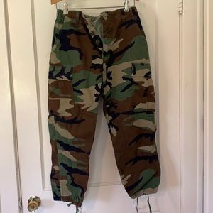 BRAND UNKNOWN Camo Pants